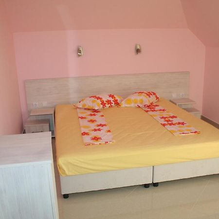 Silistar Hotel เรโซโว ภายนอก รูปภาพ