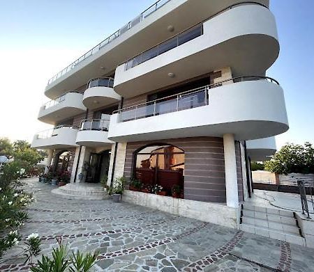 Silistar Hotel เรโซโว ภายนอก รูปภาพ