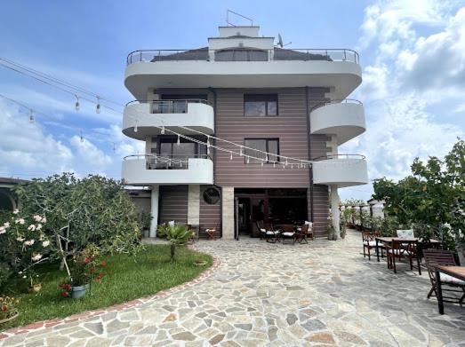 Silistar Hotel เรโซโว ภายนอก รูปภาพ